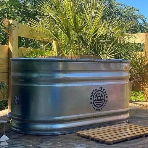 Urban ice tribe - ice, bath